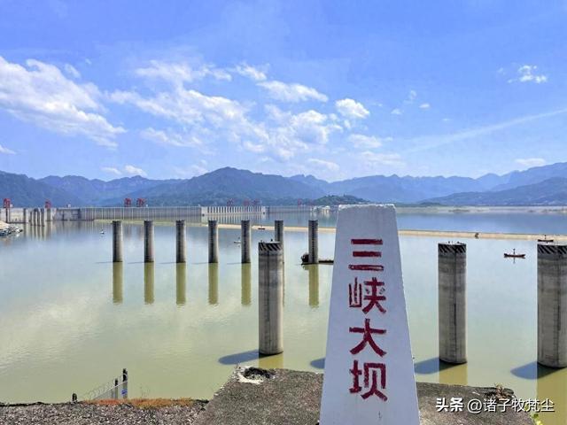 三峡大坝建成17年，已经淤积18亿吨泥沙，最终会导致什么后果？,三峡大坝建成17年，已经淤积18亿吨泥沙，最终会导致什么后果？,第2张