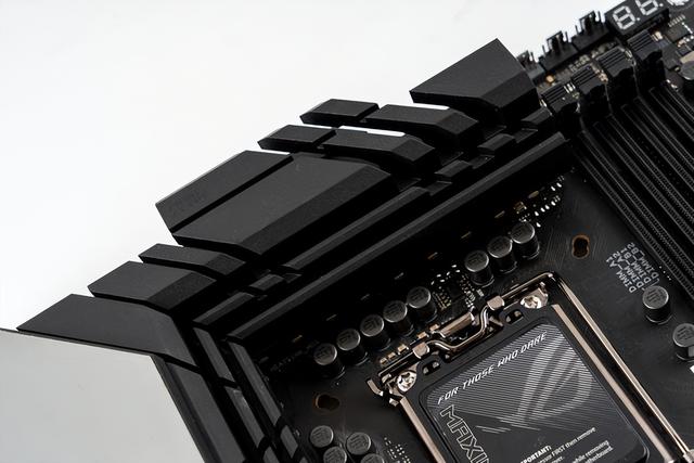 大号像素模块—14700K+ROG Z790 DARK HERO + 九州风神墨菲斯装机分享,大号像素模块—14700K+ROG Z790 DARK HERO + 九州风神墨菲斯装机分享,第50张