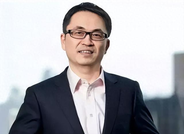 放弃“中国籍”！腾讯、京东、格力身后的大佬，准备跑路了？