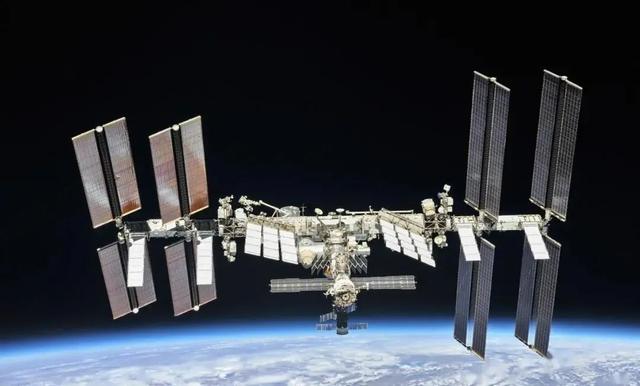 又出问题了！国际空间站再次泄漏，神舟十八号为什么不能去救援,又出问题了！国际空间站再次泄漏，神舟十八号为什么不能去救援,第2张
