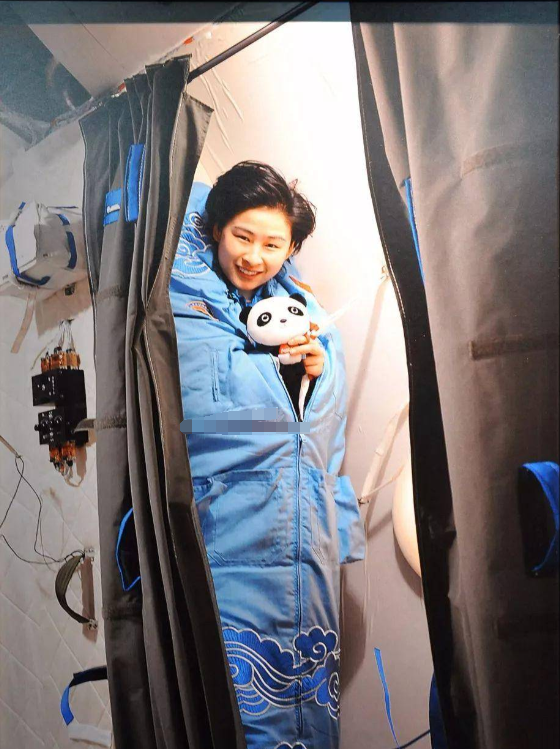 女宇航员在太空是如何生活的？说出来你可能不信,女宇航员在太空是如何生活的？说出来你可能不信,第27张