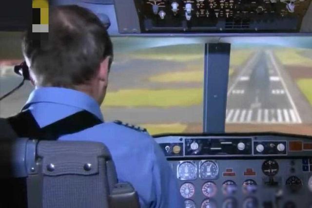 1988年，一架飞机在7500米高空突然裂开，空姐被大风吹走,1988年，一架飞机在7500米高空突然裂开，空姐被大风吹走,第8张
