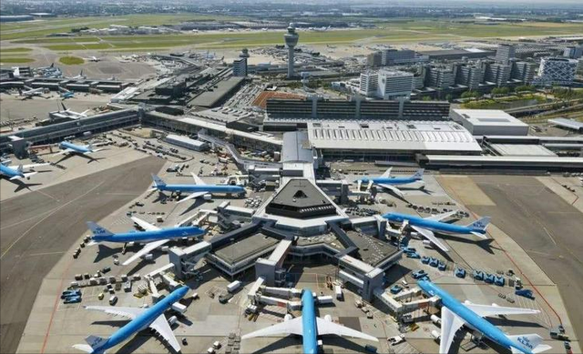 机场“走断腿”！国内机场航站楼越建越大，真的有必要吗？,机场“走断腿”！国内机场航站楼越建越大，真的有必要吗？,第15张