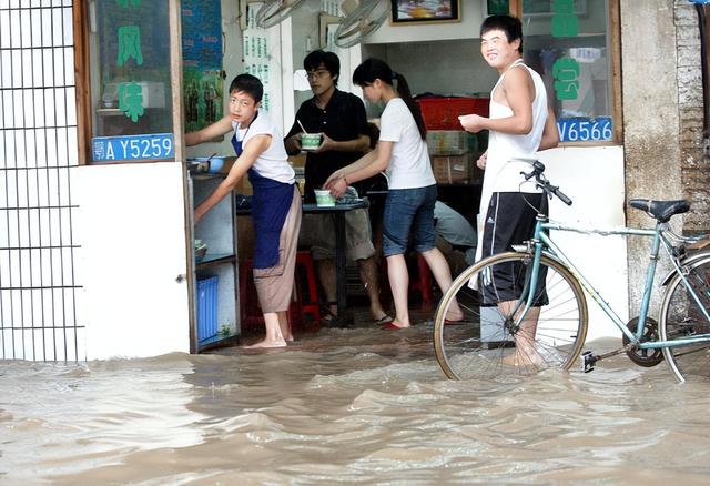 家里没留现金的人要注意了，建议准备几万元现金，有这4大原因,家里没留现金的人要注意了，建议准备几万元现金，有这4大原因,第5张