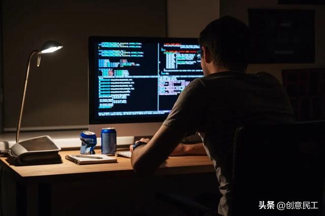 微信之父张小龙：天才、疯子、偏执狂，一手打造万亿级社交帝国！,微信之父张小龙：天才、疯子、偏执狂，一手打造万亿级社交帝国！,第4张