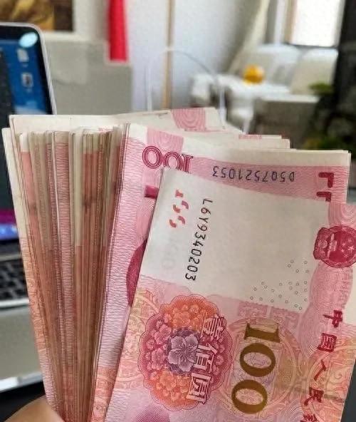 “明天开始，出门请带点现金”获无数人响应！为什么？