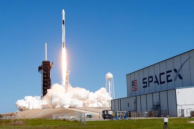 SpaceX成功的背后，马斯克是为什么能够跨界引领航空工业？,SpaceX成功的背后，马斯克是为什么能够跨界引领航空工业？,第2张