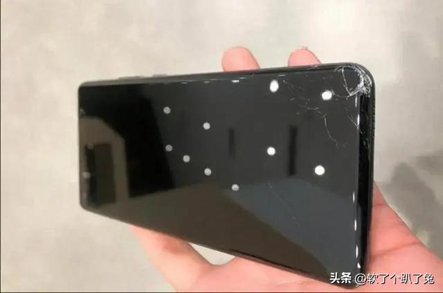 曲面屏幕手机：到底害了多少人！,曲面屏幕手机：到底害了多少人！,第7张
