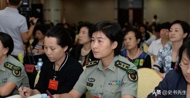 女航天员刘洋，婚后8年不生孩子，首次升空前为丈夫留下两条遗言,女航天员刘洋，婚后8年不生孩子，首次升空前为丈夫留下两条遗言,第24张