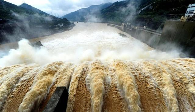 三峡大坝蓄水20年，淤积泥沙超20亿吨，难道黄万里预言要成真了？,三峡大坝蓄水20年，淤积泥沙超20亿吨，难道黄万里预言要成真了？,第4张