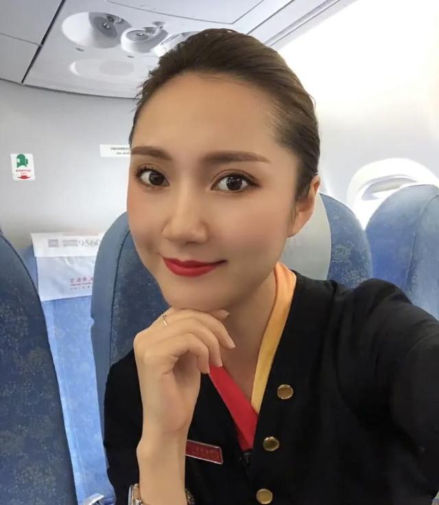 探秘：成都空姐追爱头等舱乘客，成婚六年如今状况如何？,探秘：成都空姐追爱头等舱乘客，成婚六年如今状况如何？,第3张