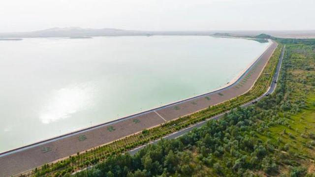 沙漠发洪水？中国建造亚洲最大沙漠水库，遭美专家质疑，现状如何,沙漠发洪水？中国建造亚洲最大沙漠水库，遭美专家质疑，现状如何,第19张