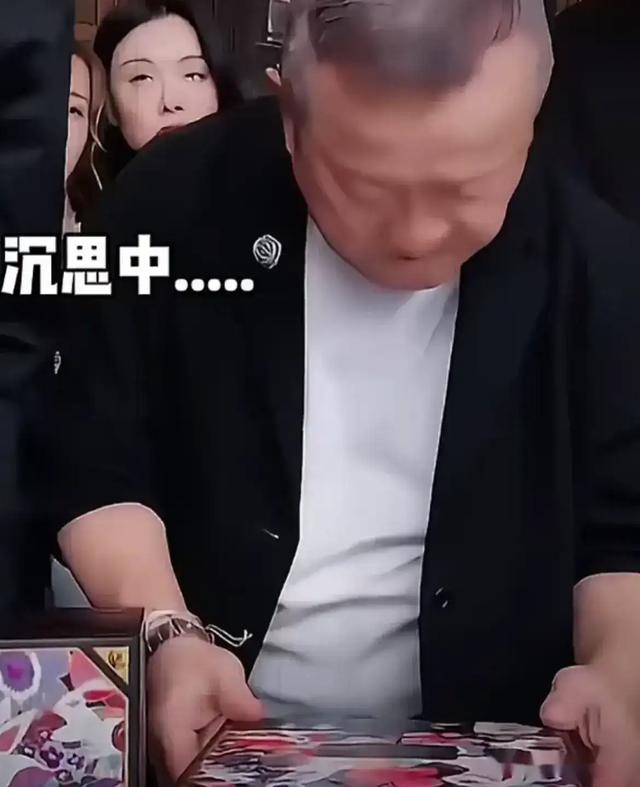 曾志伟当了一辈子演员却被大小杨哥狠狠上了一课这次真的晚节不保,曾志伟当了一辈子演员却被大小杨哥狠狠上了一课这次真的晚节不保,第11张