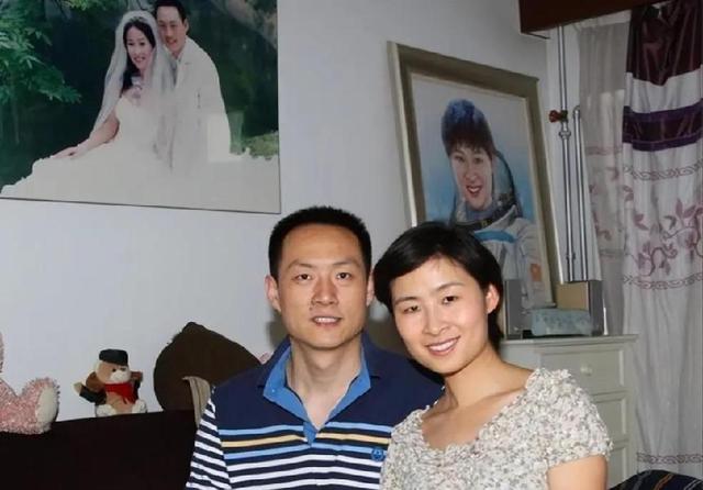 女航天员刘洋，结婚8年不生孩子，首次升空前为丈夫留下2条遗言,女航天员刘洋，结婚8年不生孩子，首次升空前为丈夫留下2条遗言,第12张