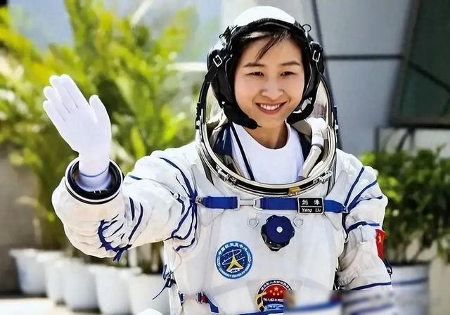 女宇航员在太空隐私怎么保护？上厕所、洗澡，来“例假”怎么办？,女宇航员在太空隐私怎么保护？上厕所、洗澡，来“例假”怎么办？,第18张