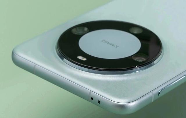 为什么推荐买华为Mate60Pro，而不是华为Mate70？一文看懂不踩坑,为什么推荐买华为Mate60Pro，而不是华为Mate70？一文看懂不踩坑,第4张
