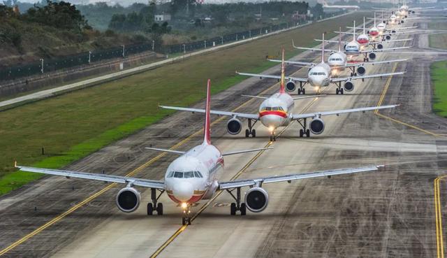 你嫌弃的空中绿皮，是中国最赚钱的航空公司,你嫌弃的空中绿皮，是中国最赚钱的航空公司,第8张