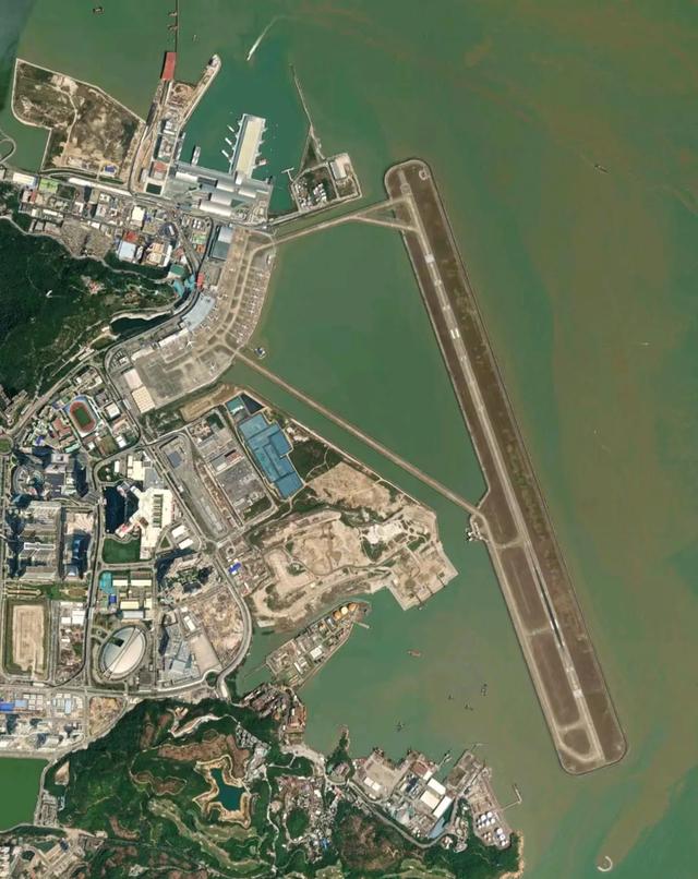 澳门机场跑道设计很有智慧，人工填海建的跑道，连接桥形成三角形,澳门机场跑道设计很有智慧，人工填海建的跑道，连接桥形成三角形,第2张