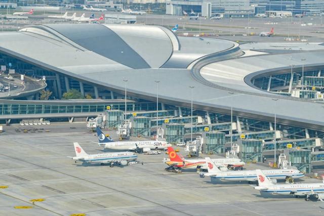 最多的一天四班直飞 成都多条国际航线加密
