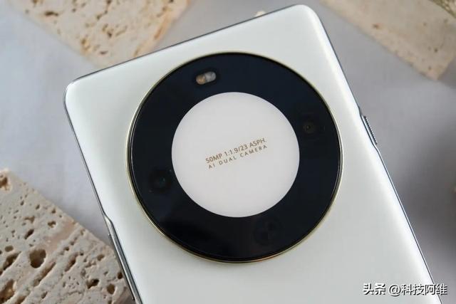 华为果断“亮剑”，卫星消息+6100mAh，512GB顶配版跌至1934元,华为果断“亮剑”，卫星消息+6100mAh，512GB顶配版跌至1934元,第4张