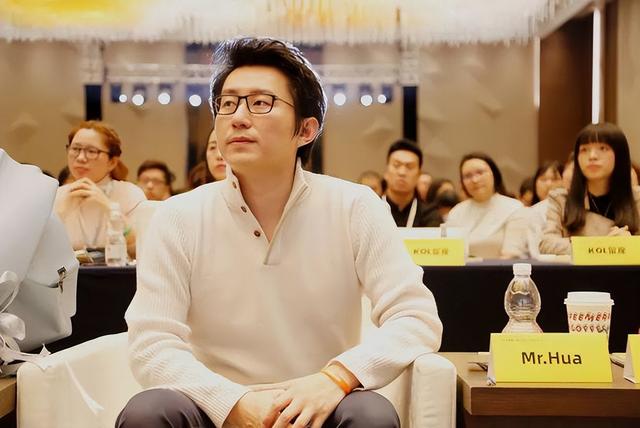 山东草根小伙，将女装卖到全球，如今身价400亿，国内却鲜有人知,山东草根小伙，将女装卖到全球，如今身价400亿，国内却鲜有人知,第3张