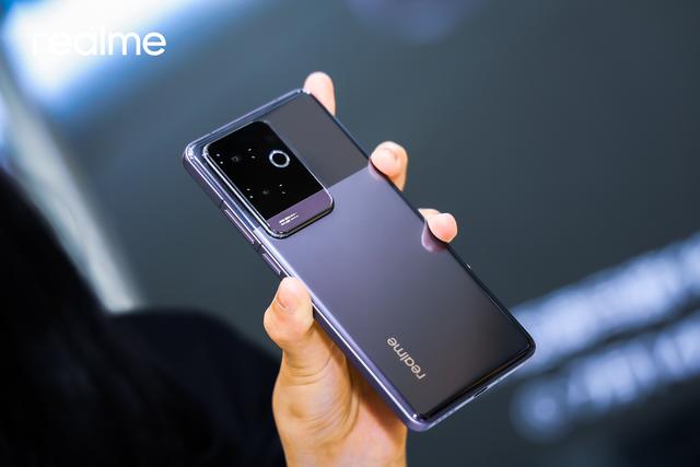 骁龙8Gen3开始“清库存”，这5款刚好捡漏，12GB+256GB版仅1435元,骁龙8Gen3开始“清库存”，这5款刚好捡漏，12GB+256GB版仅1435元,第2张